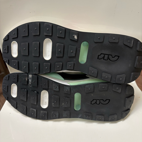 Nike Air max pre-day white mint fosm university red size 10.5 - Picture 8 of 10